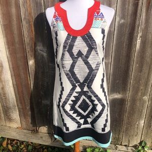 Fits like size 6. Sleeveless modern dress with Southwestern abstract design